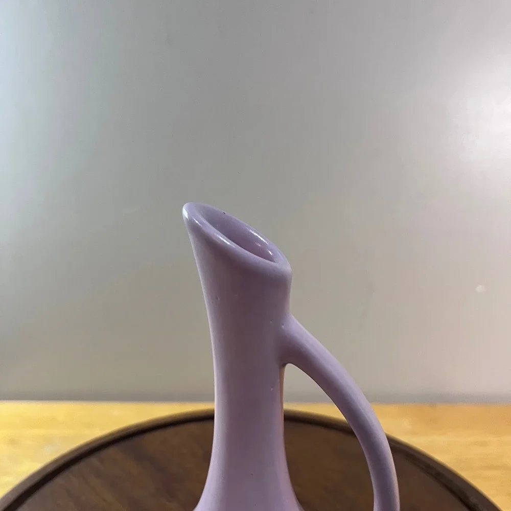 Vtg Royal Haeger USA R692 Pale Pink MCM Ceramic Pitcher Vase Ewer 7.75